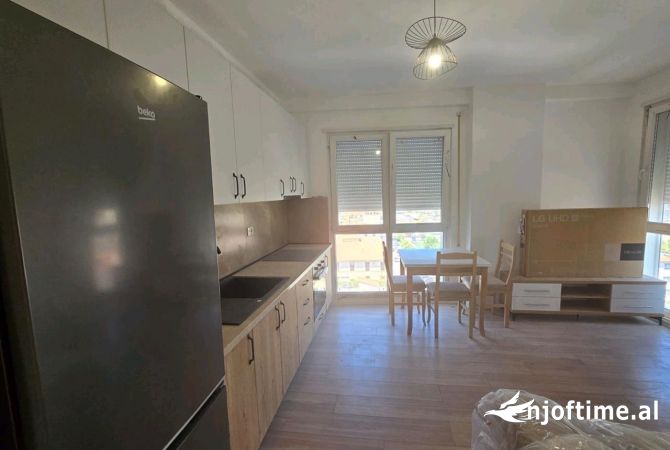 Shtepi ne shitje Apartament ne Tirane, 1+1, Mobilimi E mobiluar, Pagesa 185,500  Euro.