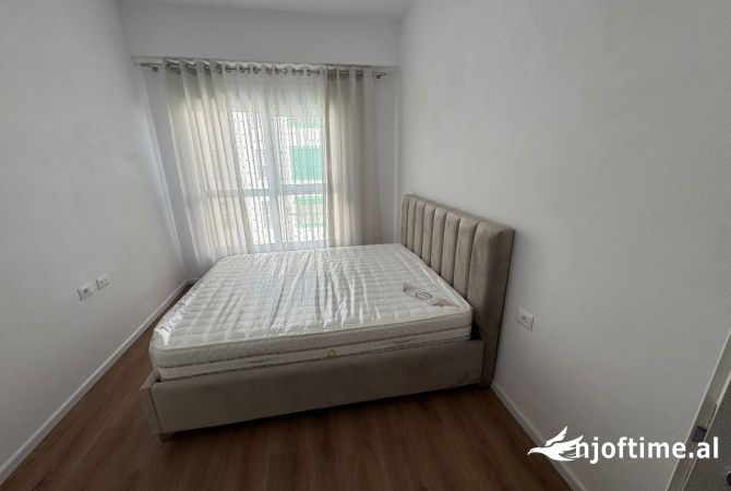 Shtepi me qera Apartament ne Tirane, 1+1, Mobilimi E mobiluar, Pagesa 40,000  Leke.