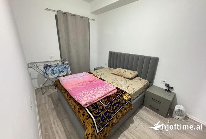Shtepi ne shitje Apartament ne Tirane, 1+1, Mobilimi E mobiluar, Pagesa 85,000  Euro.