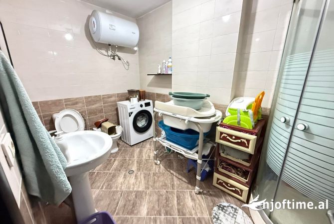 Apartment for sale in Tirana 2+1, Emty