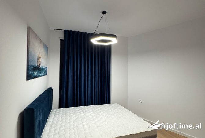 Shtepi me qera Apartament ne Tirane, 1+1, Mobilimi E mobiluar, Pagesa 600  Euro.