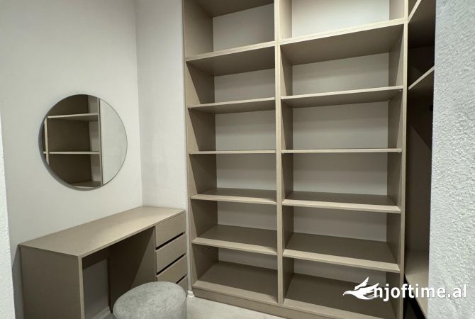 Shtepi me qera Apartament ne Tirane, 1+1, Mobilimi E mobiluar, Pagesa 500  Euro.