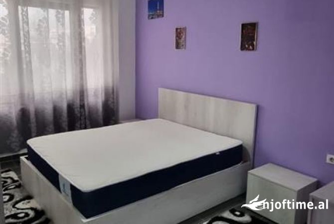 Shtepi me qera 1+1 ne Tirane - 35,000 Leke