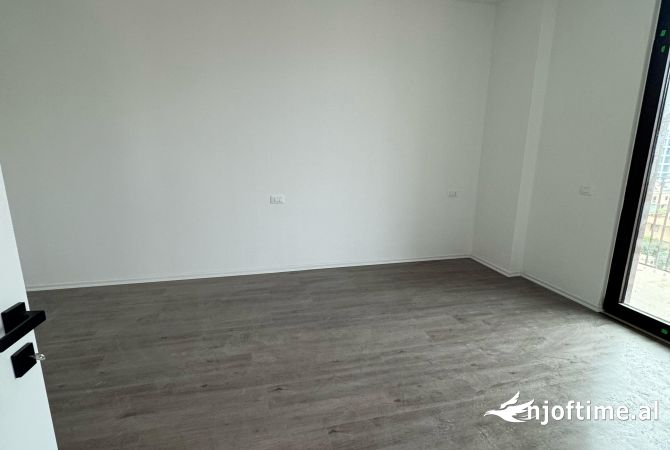 Shtepi me qera Apartament ne Tirane, 1+1, Mobilimi Bosh, pa mobiluar, Pagesa 1,000  Euro.