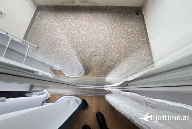 Shtepi me qera Apartament ne Tirane, 2+1, Mobilimi E mobiluar, Pagesa 650  Euro.