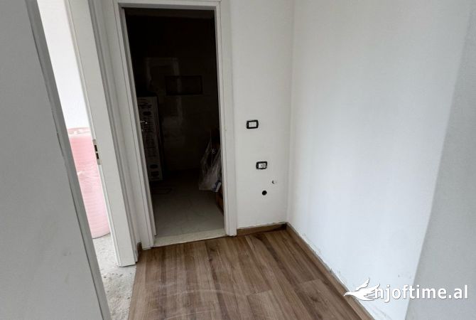 House for Sale 1+1 in Tirana - 75,000 Euro