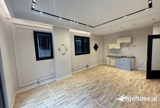 Shtepi me qera 2+1 ne Tirane - 1,200 Euro