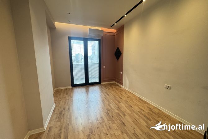 Shtepi me qera 2+1 ne Tirane - 1,200 Euro