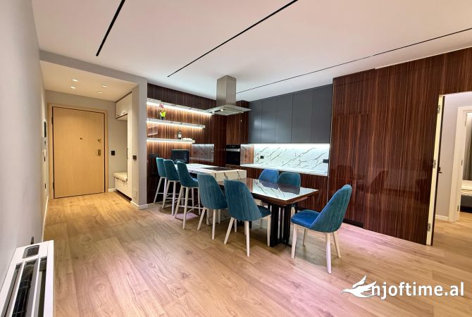 Shtepi me qera 2+1 ne Tirane - 900 Euro