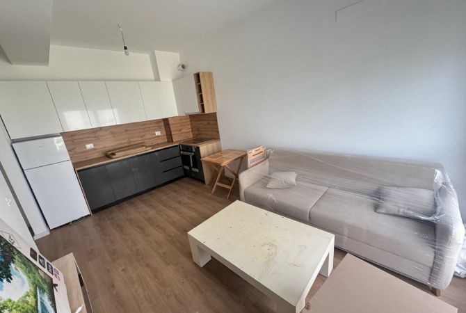 Shtepi me qera 1+1 ne Tirane - 400 Euro