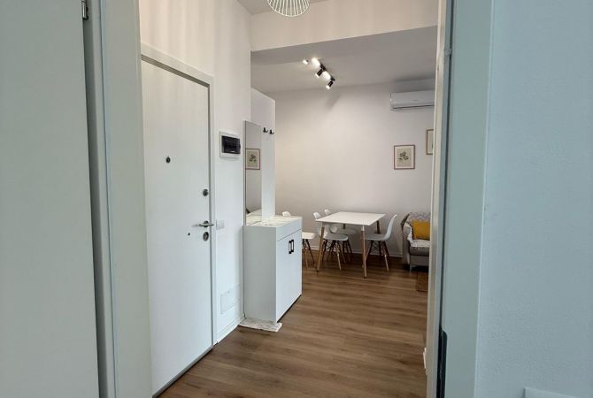 Shtepi me qera Apartament ne Tirane, 1+1, Mobilimi E mobiluar, Pagesa 450  Euro.