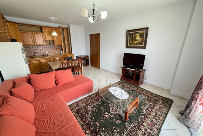 Shtepi me qera 1+1 ne Tirane - 450 Euro