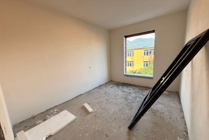 Shtepi ne shitje 2+1 ne Tirane - 150,000 Euro