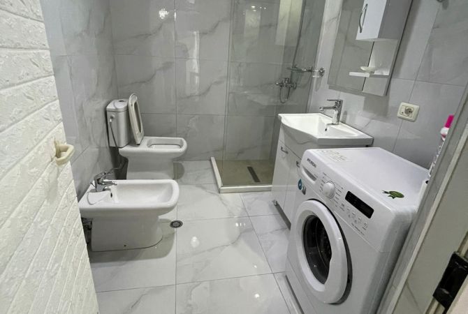 Shtepi me qera Apartament ne Tirane, 1+1, Mobilimi E mobiluar, Pagesa 600  Euro.