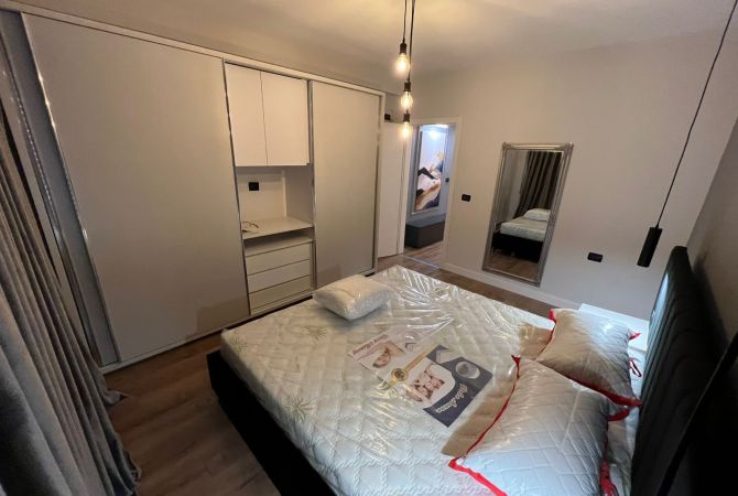 Shtepi me qera Apartament ne Tirane, 1+1, Mobilimi E mobiluar, Pagesa 70,000  Leke.