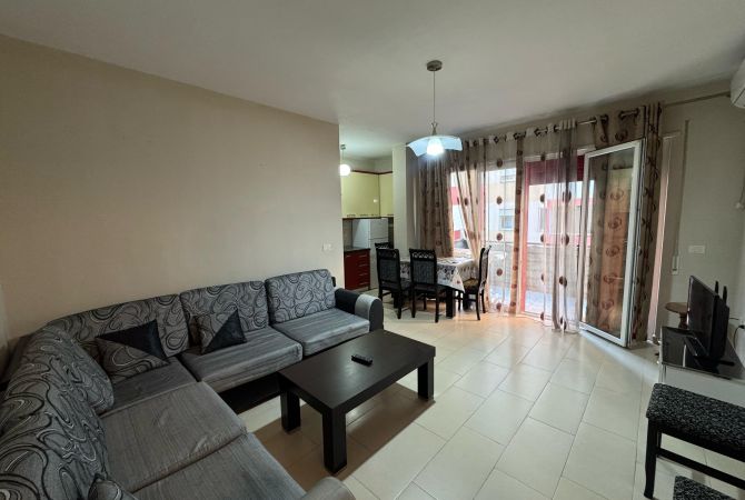 Shtepi me qera 2+1 ne Tirane - 480 Euro