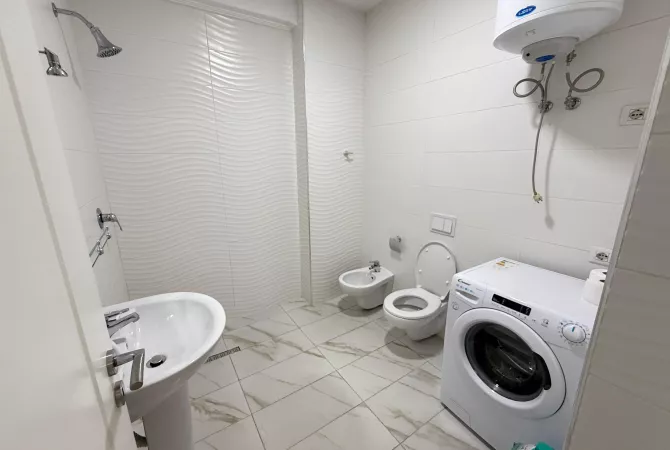 Shtepi me qera Apartament ne Tirane, 2+1, Mobilimi E mobiluar, Pagesa 550  Euro.