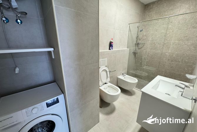 Shtepi me qera Apartament ne Tirane, 1+1, Mobilimi E mobiluar, Pagesa 600  Euro.