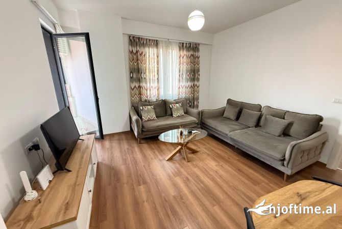 Shtepi me qera 1+1 ne Tirane - 550 Euro