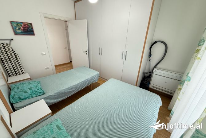 Shtepi me qera Apartament ne Tirane, 2+1, Mobilimi E mobiluar, Pagesa 750  Euro.
