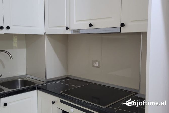Shtepi me qera 1+1 ne Tirane - 400 Euro
