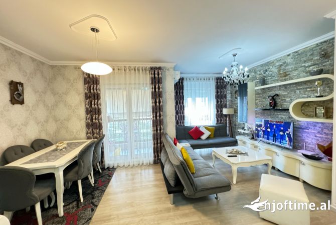 Shtepi ne shitje 2+1 ne Tirane - 210,000 Euro