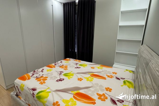 Shtepi me qera Apartament ne Tirane, 1+1, Mobilimi E mobiluar, Pagesa 450  Euro.