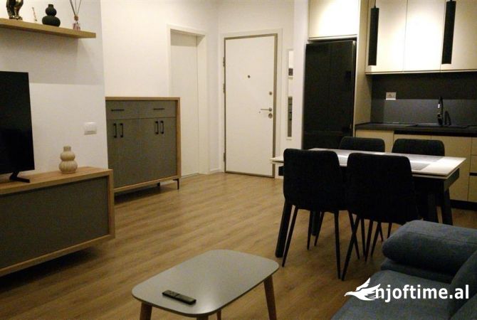 Shtepi me qera Apartament ne Tirane, 1+1, Mobilimi E mobiluar, Pagesa 450  Euro.