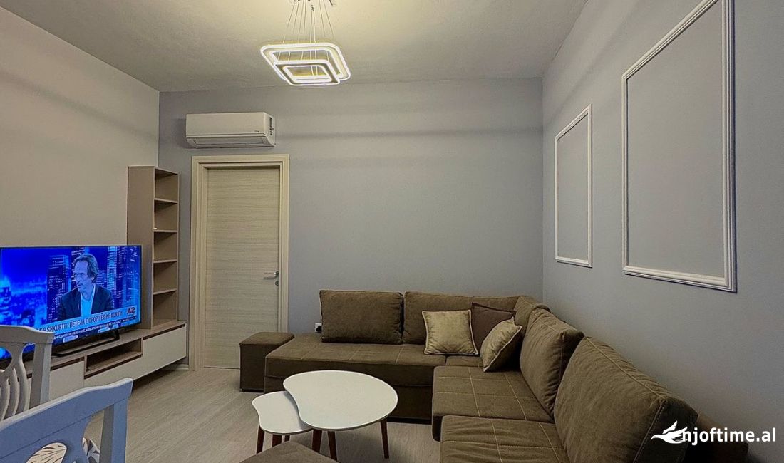 Shtepi me qera Apartament ne Tirane, 1+1, Mobilimi E mobiluar, Pagesa 650  Euro.