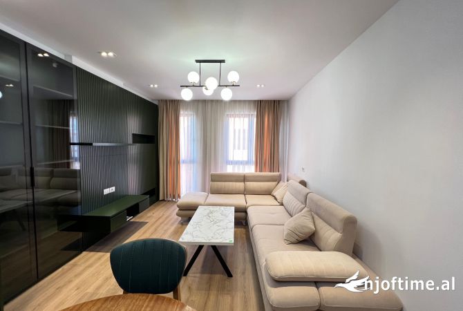 Shtepi me qera 2+1 ne Tirane - 800 Euro