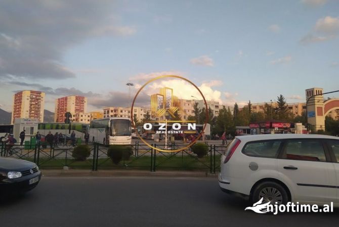 Ambient biznesi ne shitje 1+1 ne Tirane - 124,000 Euro