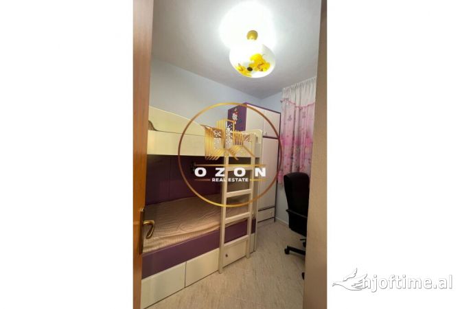 Shtepi me qera Apartament ne Tirane, 2+1, Mobilimi E mobiluar, Pagesa 650  Euro.