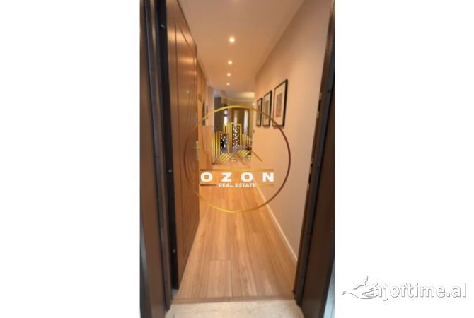 Shtepi ne shitje Apartament ne Tirane, 2+1, Mobilimi E mobiluar, Pagesa 235,000  Euro.