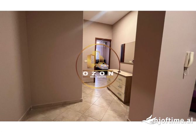 Shtepi me qera 3+1 ne Tirane - 800 Euro
