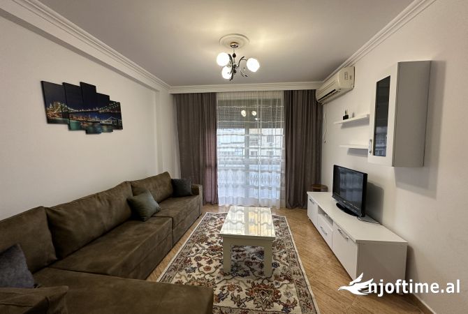 Shtepi me qera 1+1 ne Tirane - 650 Dollar