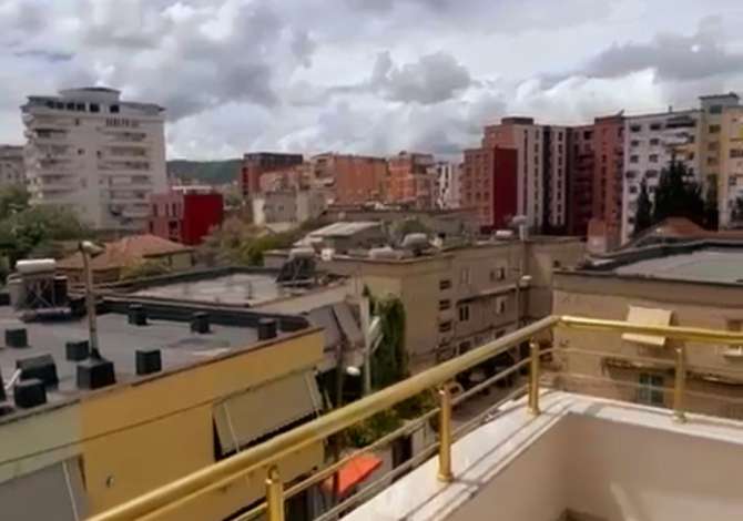 Ambient biznesi me qera 3+1 ne Tirane - 800 Euro