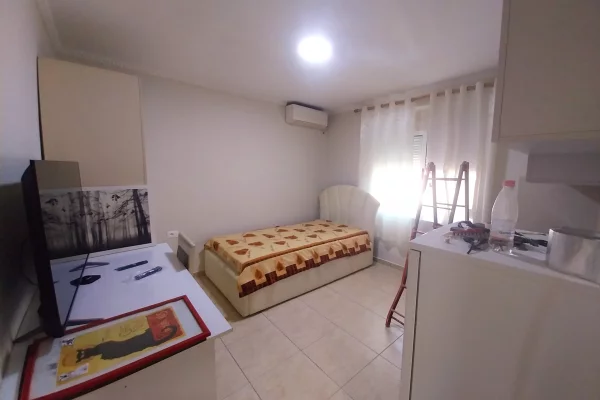 Shtepi me qera Garsoniere ne Tirane - 40,000 Leke