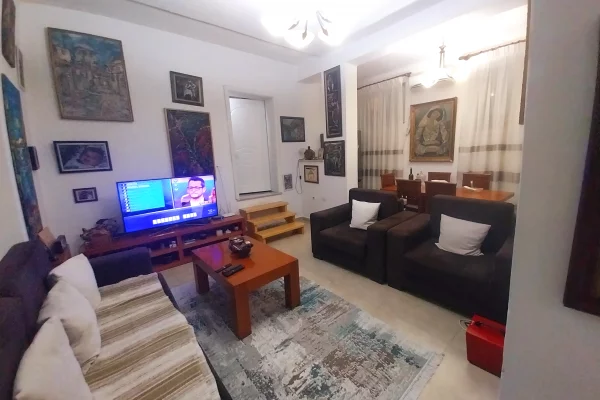Shtepi ne shitje 2+1 ne Tirane - 140,000 Euro