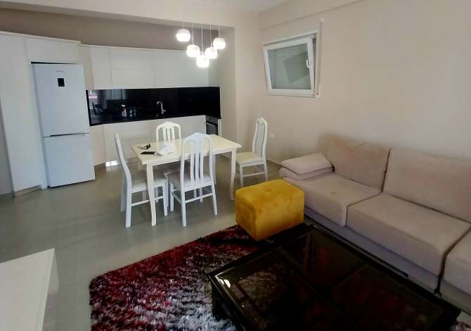 Shtepi me qera 2+1 ne Tirane - 500 Euro