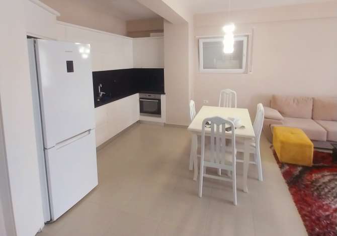 Shtepi me qera 2+1 ne Tirane - 500 Euro