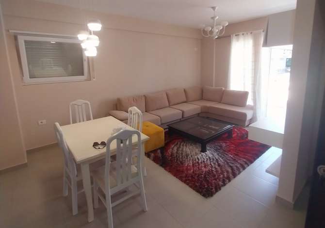 Shtepi me qera 2+1 ne Tirane - 500 Euro