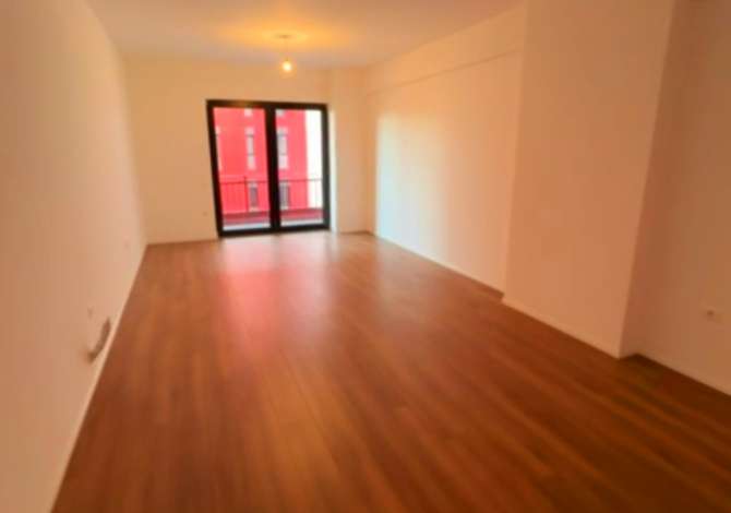 Me qera Apart/Ambient 2+1+2 PER ZYRA TE NDRYSHME BIZNESI/Sherbimesh. ZONA KOMPLEKS ARLIS, RR E DIBRE