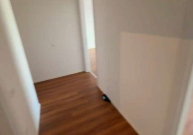 Me qera Apart/Ambient 2+1+2 PER ZYRA TE NDRYSHME BIZNESI/Sherbimesh. ZONA KOMPLEKS ARLIS, RR E DIBRE