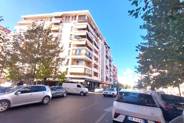 Shtepi me qera 1+1 ne Tirane - 400 Euro