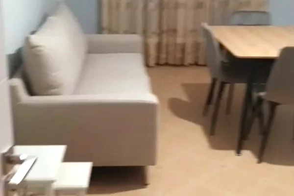 Shtepi me qera 2+1 ne Tirane - 50,000 Leke