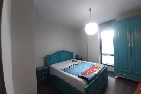 Shtepi ne shitje Apartament ne Tirane, 2+1, Mobilimi E mobiluar, Pagesa 14,100,000  Leke.