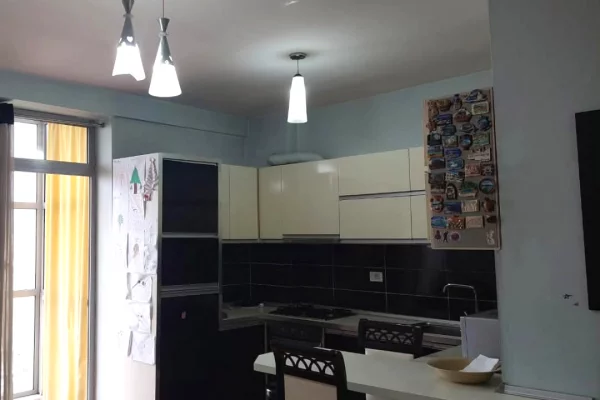 Shtepi me qera 2+1 ne Tirane - 500 Euro