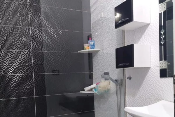 Shtepi me qera 2+1 ne Tirane - 500 Euro