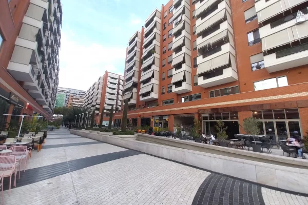 Shtepi me qera 2+1 ne Tirane - 750 Euro