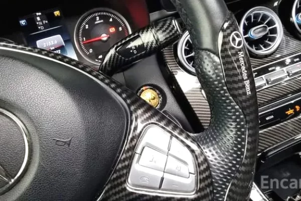 Makina ne shitje ne Tirane, Mercedes-Benz, 2018 Diesel,Kambio Automatik Pagesa 27,500  Euro.